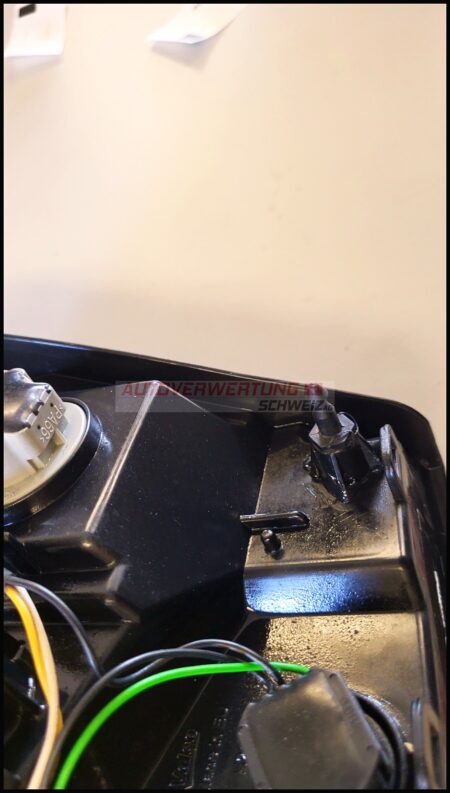 265550028R RÜCKLEUCHTE HINTEN INNEN LINKS RENAULT MEGANE – Bild 3